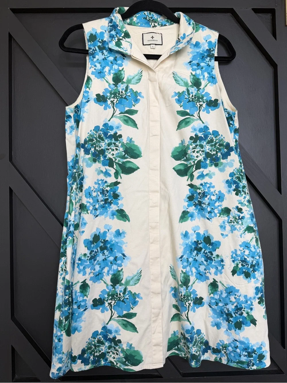 Tuckernuck Water’s Edge Hydrangea Sleeveless Charlie Dress, Size Large